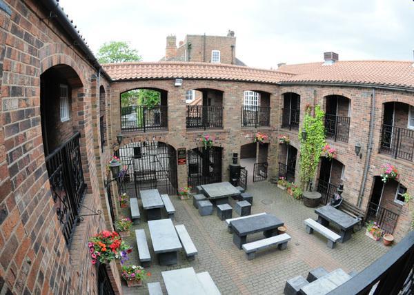 The Exchange Coach House Inn 布里格 外观 照片