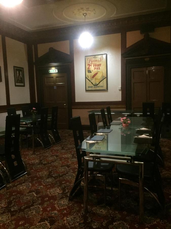 The Exchange Coach House Inn 布里格 外观 照片